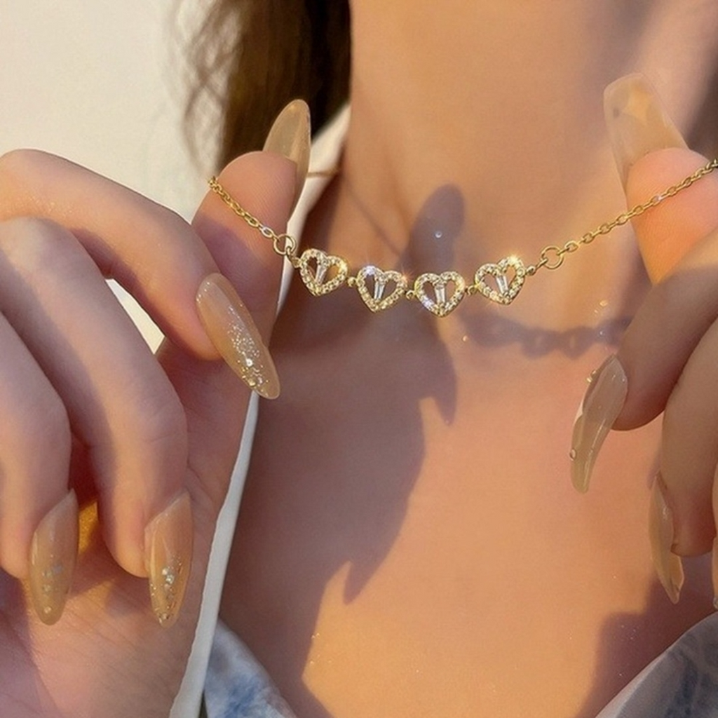 gid://shopify/MediaImage/35520329744545